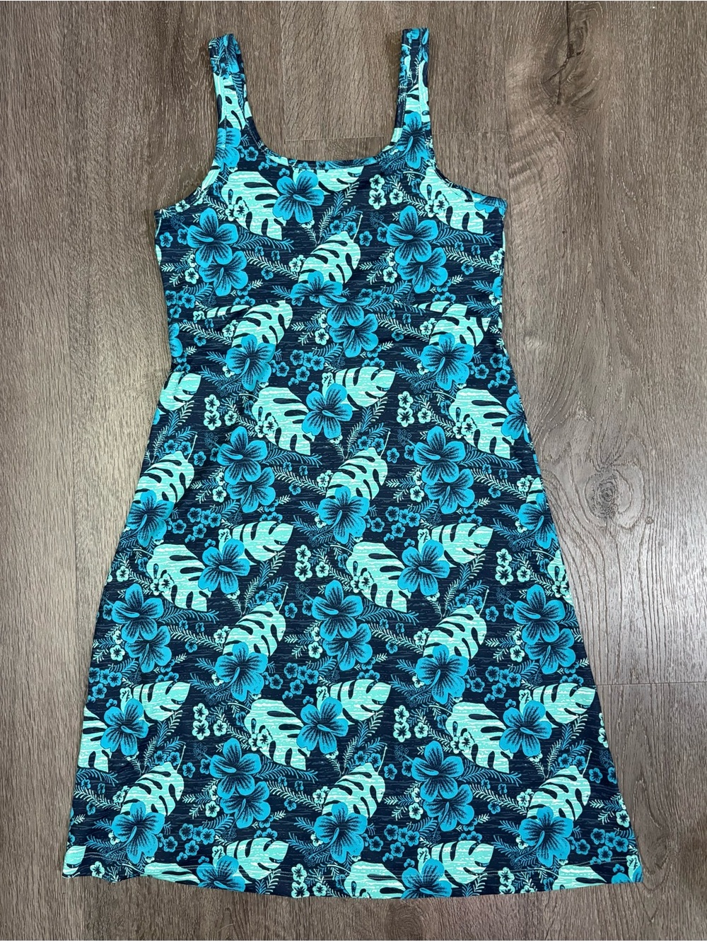 Columbia PFG Freezer III Dress Women’s XS Blue Green Palm Floral UPF 50 Tropical